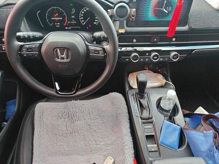Civic 2023 HATCHBACK 240TURBO CVT photo 5