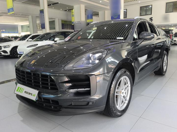 2018 Macan 2.0T