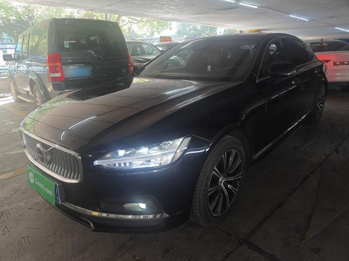 S90 2021 B5 Luxury