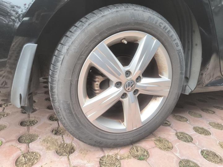 Lavida 2017 1.6L AT photo 8