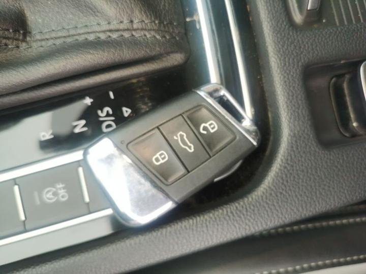 Magotan 2023 200 Anniversary Edition 330TSI DSG Leading photo 8