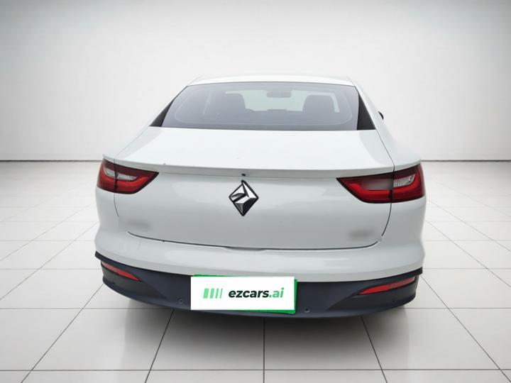 RC-6 2019 1.5T CVT 24 Luxury photo 5