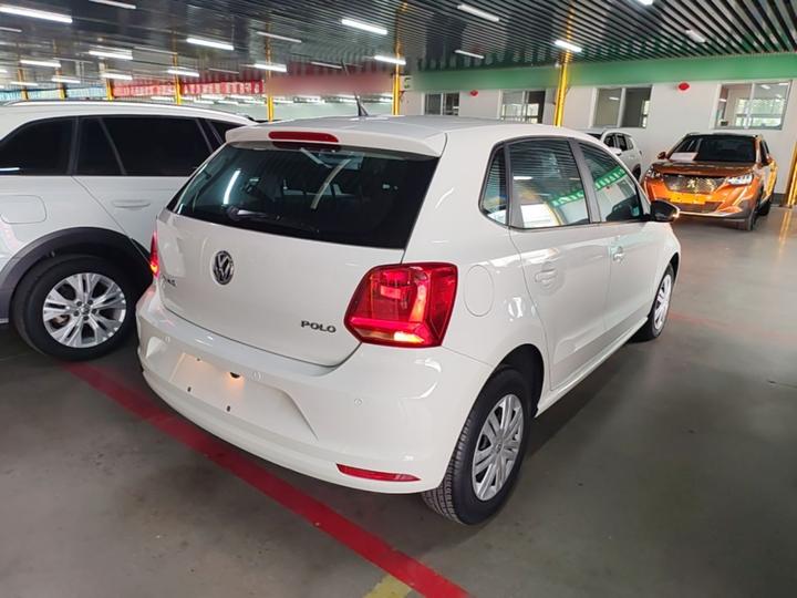 Polo 2016 1.4L AT photo 4