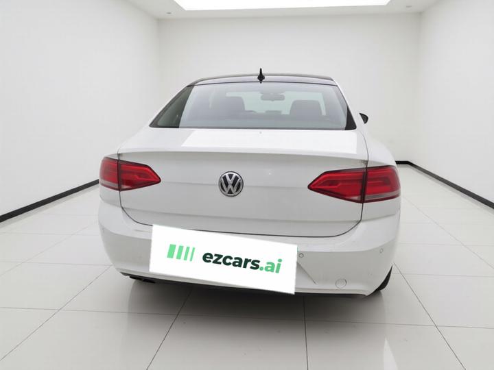 Lamando 2018 230TSI DSG photo 3