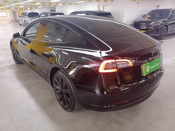 Model 3 2022 RWD photo 4