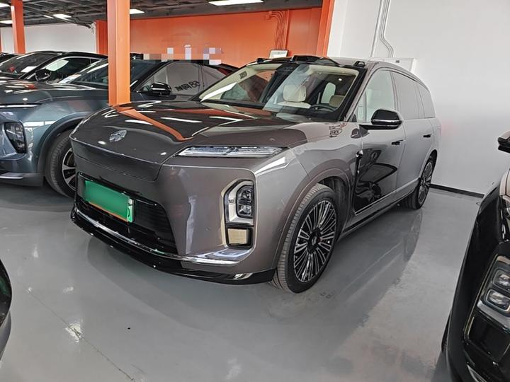 ES8 2026 7-Seater Executive Luxury