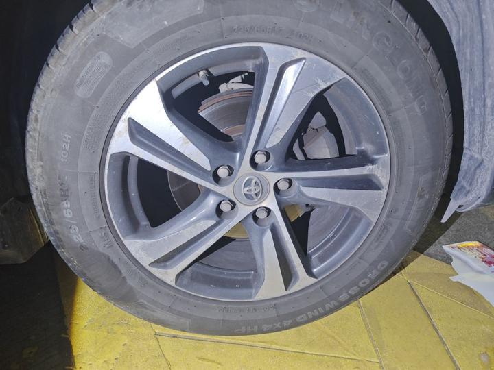 RAV4 2015 2.0L CVT RWD photo 8