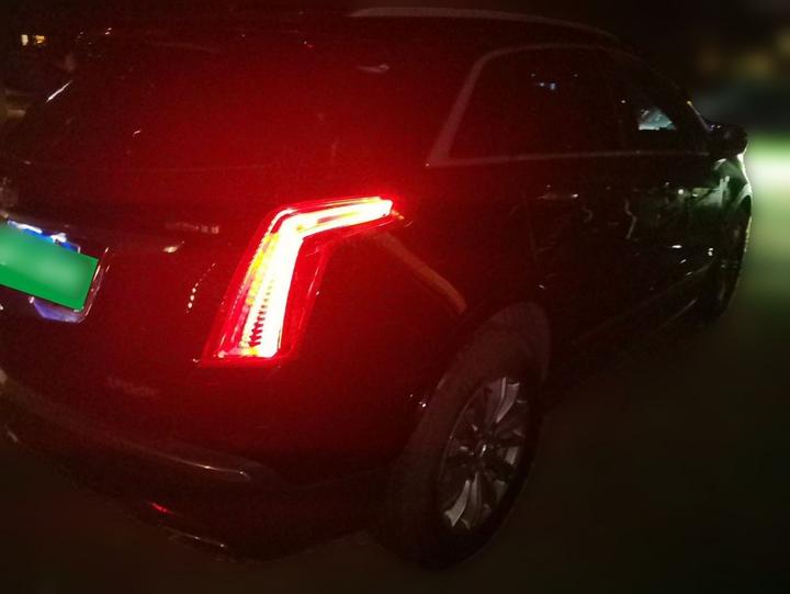 XT5 2018 25T Luxury photo 4