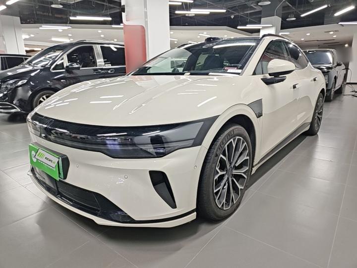 007GT 2025 AWD ADAS 75kWh