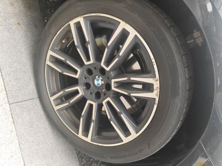 5 Series 2025 525Li M Sport Package photo 8