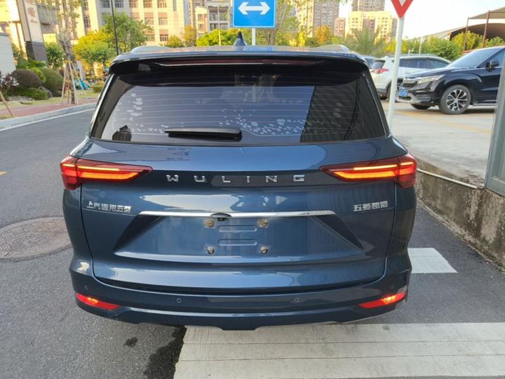 Wuling 2020 1.5T CVT Flagship photo 3