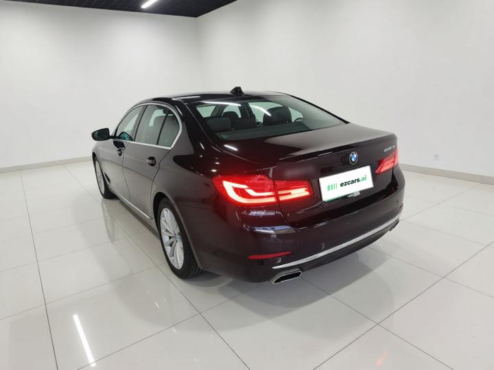 5 Series EV 2019 530Le photo 4