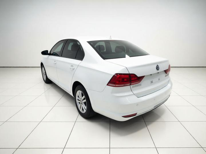 Santana 2018 1.5L MT photo 4