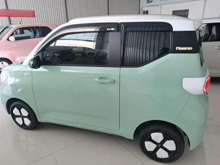 Hongguang MINIEV 2024 3rd Gen 215km Advanced photo 4