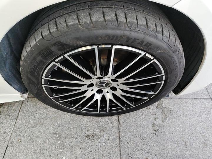 C-Class 2024 Facelift C 260 L Sport photo 8