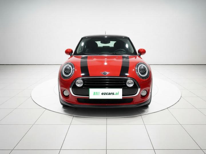 2018 1.5T COOPER Classic 5-Door photo 2