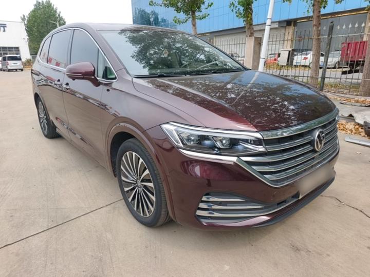 Viloran 2022 380TSI Premium photo 3