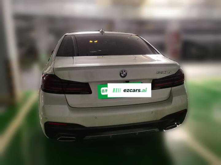 5 Series 2023 530Li Leading M Sport Package photo 5
