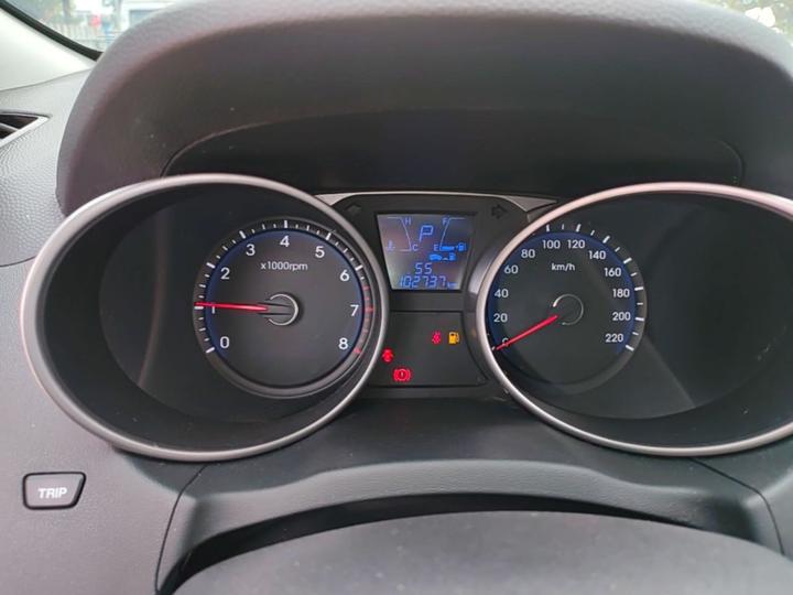 ix35 2015 2.0L AT RWD Smart IV photo 7