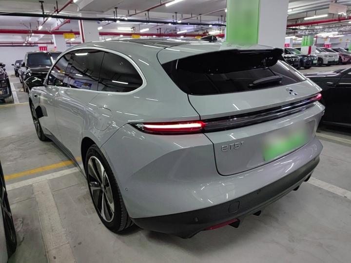 ET5T 2024 75kWh Touring photo 4