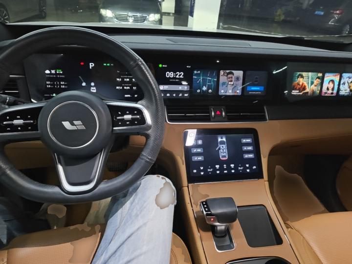 Li Auto ONE 2021 EREV 6-Seater photo 5
