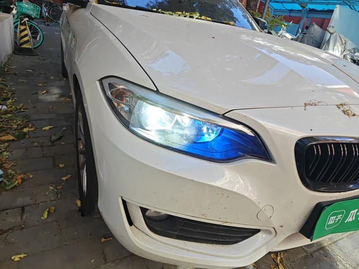 2 Series Imported 2015 218i photo 7