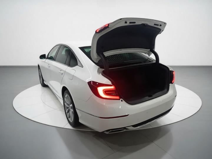 Accord 2022 260TURBO Luxury photo 4