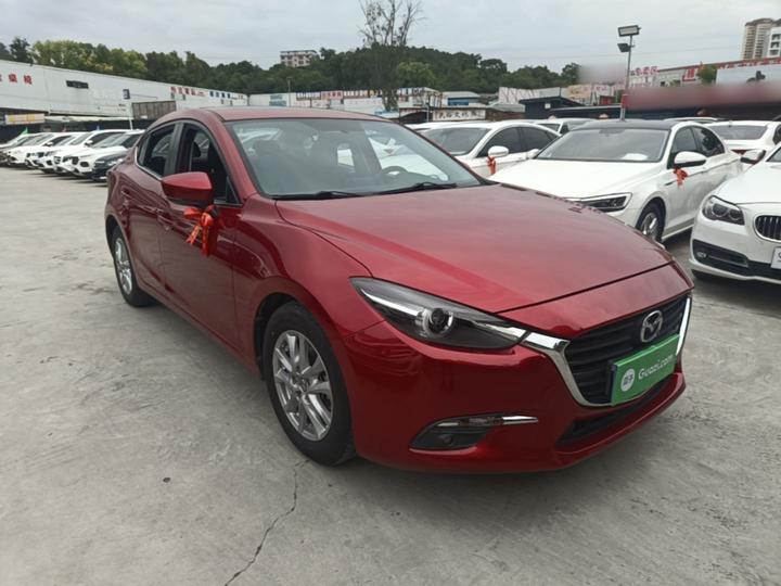 3 Axela 2017 Sedan 1.5L AT Luxury China V photo 3