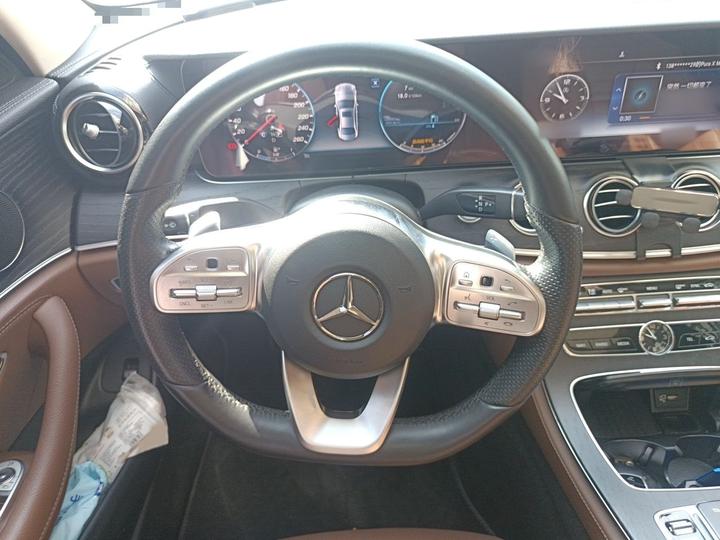 E-Class 2019 Facelift E 300 L Sport Fashion photo 3
