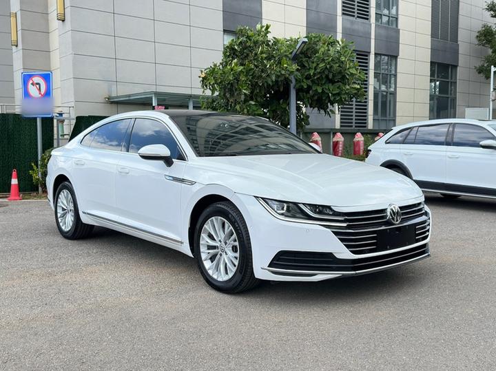 FAW-Volkswagen CC 2020 330TSI China VI photo 3