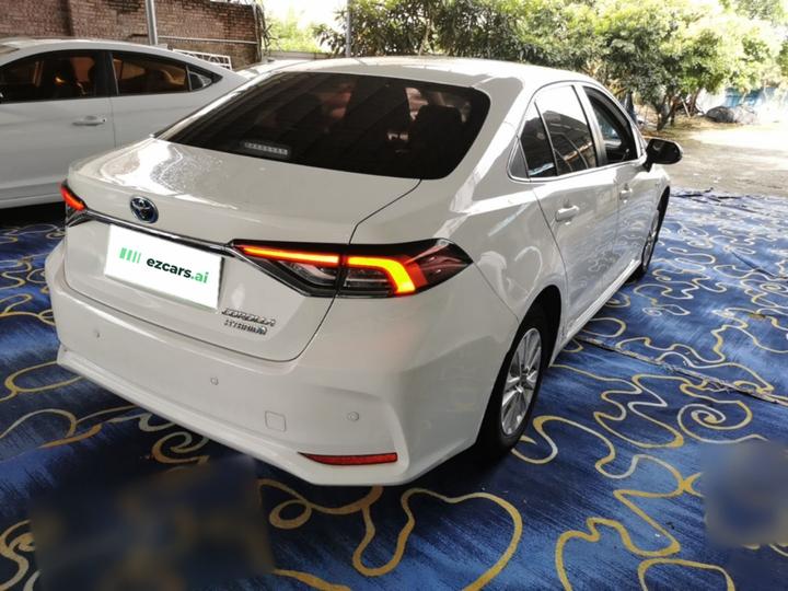 Corolla 2022 Hybrid 1.8L E-CVT photo 4