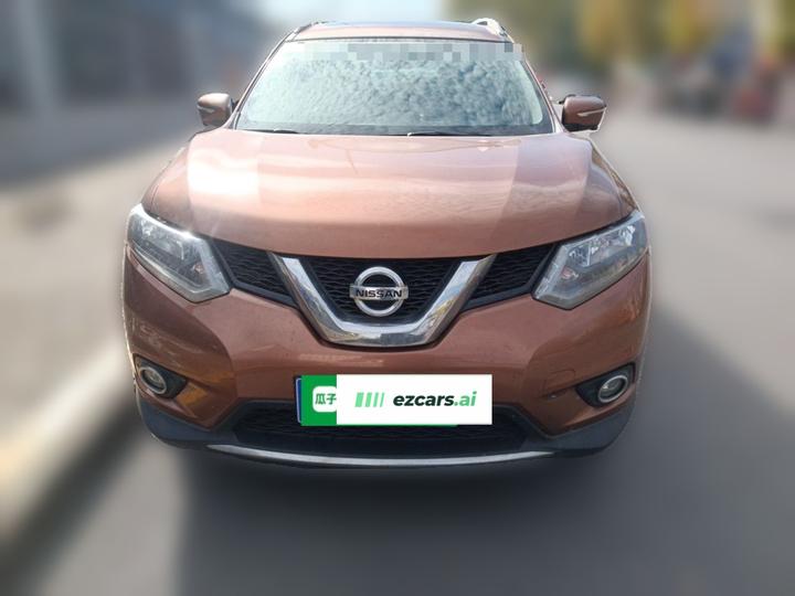 X-Trail 2014 2.5L CVT Luxury 4WD photo 2