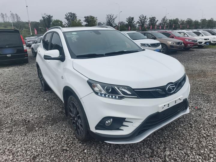 DX3 2018 1.5T CVT Premium photo 3