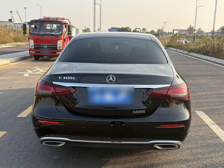 E-Class 2023 Facelift E 300 L Fashion photo 5