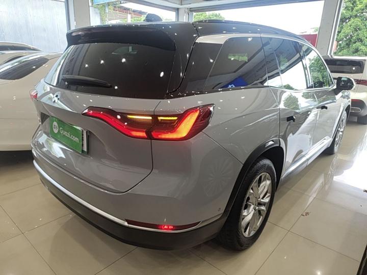 ES8 2020 415KM 7-Seater photo 4
