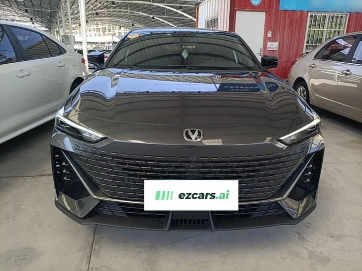 UNI-V 2023 1.5T Exclusive photo 2