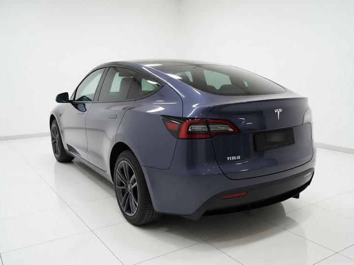 Model Y 2022 RWD photo 4