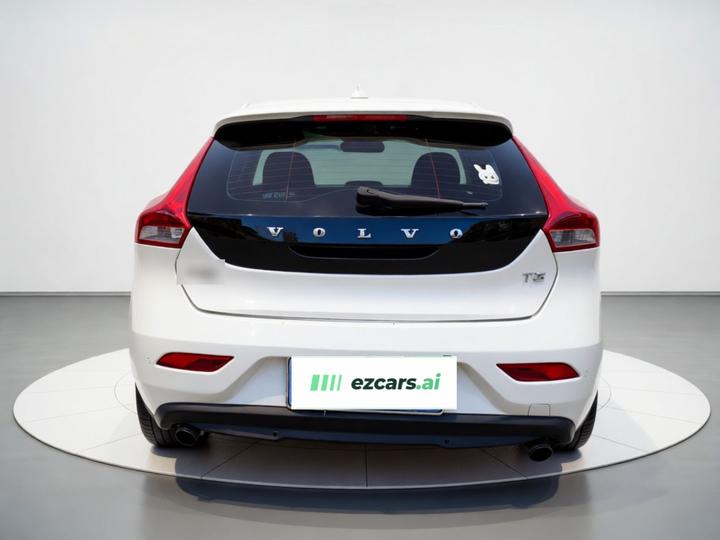 V40 2016 T3 photo 5