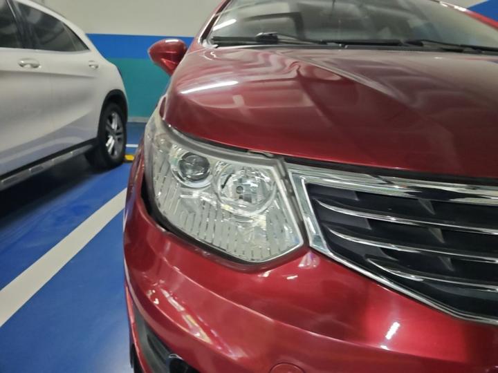 C3 2015 1.5L MT photo 8