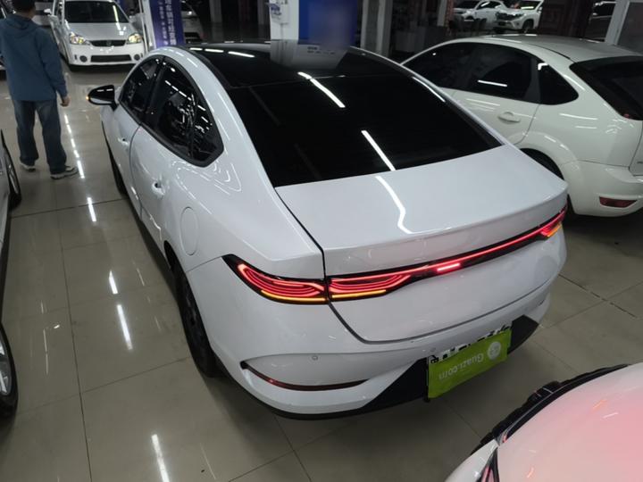 Qin PLUS 2025 DM-i ADAS 55KM Leading photo 4