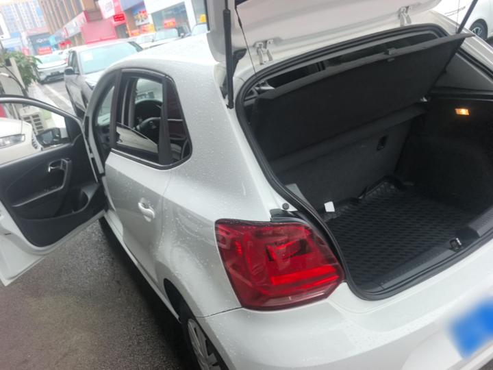 Polo 2016 1.4L AT photo 4