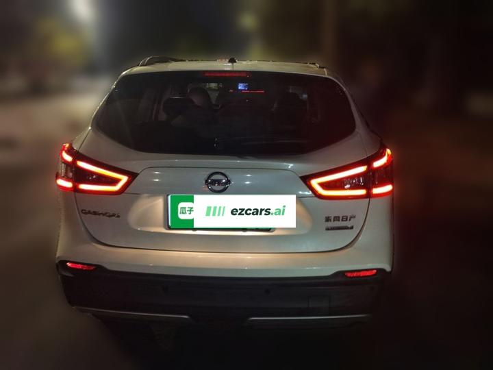 Qashqai 2019 2.0L CVT Luxury photo 3