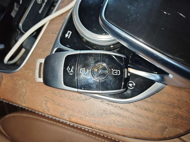 E-Class 2018 Facelift E 200 L 4MATIC photo 8