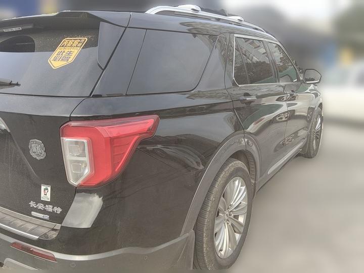 Explorer 2020 EcoBoost 285 AWD Titanium 7-Seater photo 6