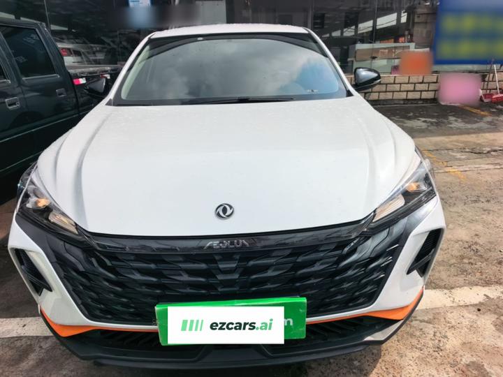 Yixuan 2023 1.5L AT LX photo 2