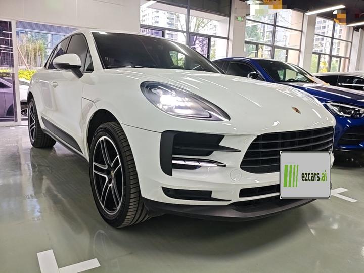 2021 Macan 2.0T photo 3