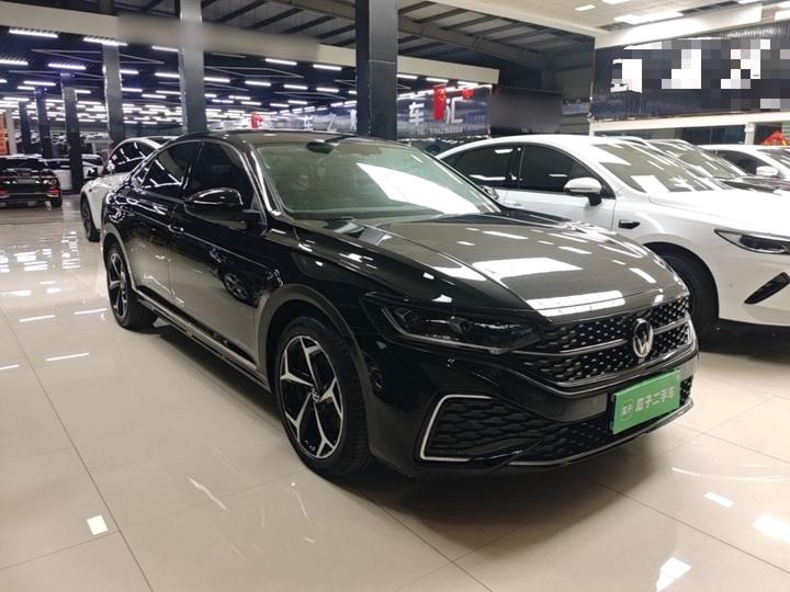 Passat 2023 Facelift 330TSI Elite photo 3