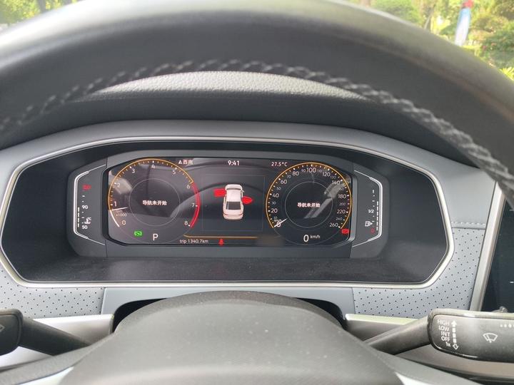 Lavida 2023 1.5L AT photo 4