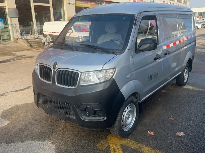 Jinbei Hiace X30 2023 1.5L 2/5-Seater SWC15M