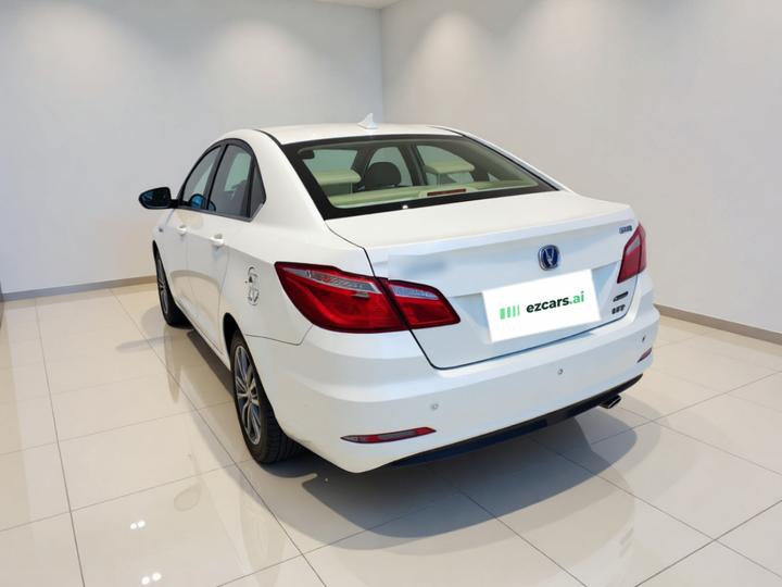 Eado 2016 1.6L MT photo 4